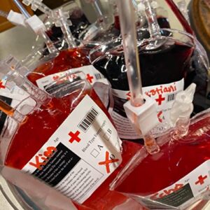 20 Pack Halloween Decorations Blood Bag Drink Pouches for Home Party Decor Supplies Zombie Vampire Party Indoor Outdoor Decoration with Syringe, Clips and Stickers