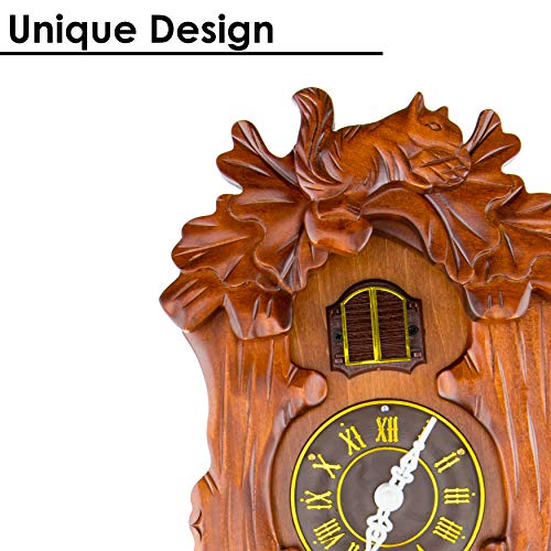 CLEVER GARDEN Large Wooden Traditional Cuckoo Clock House with Squirrels & Pendulum | Home & Kitchen Décor | Wall Clock Decoration | Bird Cuckoos on The Hour | Wood