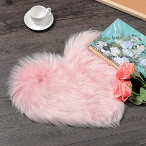 2 Pieces Fluffy Heart Shaped Rug Faux Area Rug Bushy Room Carpet for Home Living Room Sofa Floor Bedroom, 12 x 16 Inch (Pink)