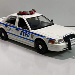 Greenlight 85513 Hot Pursuit - 2011 Ford Crown Victoria Police New York City Police Dept (NYPD) 1/24 Scale