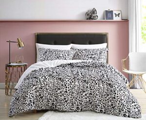 betsey johnson - king duvet cover set, reversible bedding with matching shams, modern home decor (water leopard white, king)