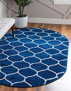 unique loom trellis frieze collection area rug - rounded (5' x 8' oval, navy blue/ ivory)