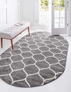 unique loom trellis frieze collection area rug - rounded (5' x 8' oval, dark gray/ ivory)
