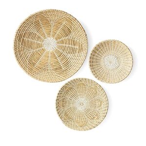 artera home wicker wall basket decor - set of 3 oversized, hanging natural woven seagrass flat baskets, round boho wall basket decor for living room or bedroom, unique wall art