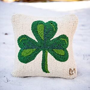 Chandler 4 Corners Artist-Designed Shamrock Hand-Hooked Wool Decorative Throw Pillow (14” x 14”)