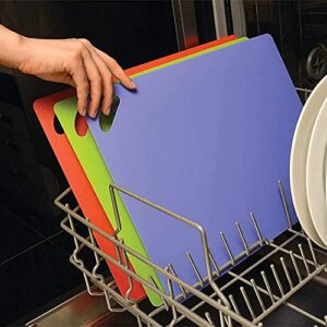 Slice Bright Flexible Cutting Mats are the Smarter, Faster and Easier Way to Prepare Your Food. Set of six Colorful Mats. From The Chef’s Vision Kitchen to Yours.