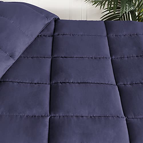 SUPERIOR Down Alternative All Season Comforter - Medium Fill Weight, Perfect for Winter and Summer - Bedding for Bed, Delicate and Soft Quilt, Bedding Duvet Inserts & Bed Sets, Twin/Twin XL, Navy Blue