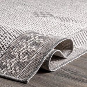 nuLOOM Lowen Tribal Indoor/Outdoor Area Rug, 4' x 6', Light Grey