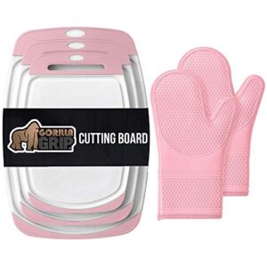 gorilla grip cutting board set of 3 and silicone oven mitts set, both in pink color, 2 item bundle