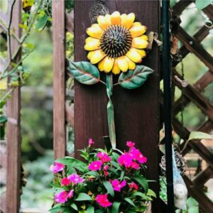 2 PCS Vintage Metal Sunflower Hooks Keys Aprons Kitchen Wall Hangers Wall Decor Rustic Metal Wall Hook Accessories Holder for Home Entryway Office Bathroom Garden Art Decorative Yellow