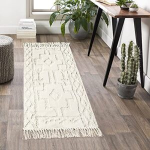 Uphome Boho Runner Rug 2' x 4.3' Tufted Cotton Accent Throw Rugs with Tassel Woven Machine Washable Tribal Floor Mat for Laundry Doorway Hallway Porch Bedroom Kitchen,Beige