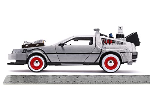 JADA TOYS, Back to The Future Part III: Time Machine with Light-up 1:24 Scale Vehicle, Unisex Adult Silver