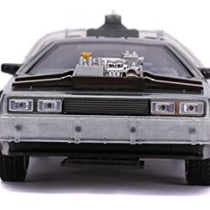 JADA TOYS, Back to The Future Part III: Time Machine with Light-up 1:24 Scale Vehicle, Unisex Adult Silver