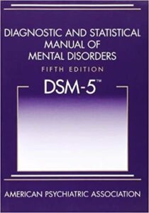 apa by american psychiatric association diagnostic and statistical manual of mental disorders, 5th edition: dsm-5 5th edition (0890425558) (9780890425558) pack
