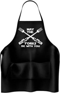apron daddy funny apron, may the forks be with you - novelty funny cooking apron for movie fans - extra large 1 size fits all - poly/cotton apron with 2 pockets - star gift for cook, husband,