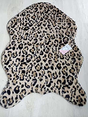 Leopard Rug Animals Cheetah Print Area Rug Faux Cowhide Carpet Shag Rug Foot Mat Pad for Living Room Bedroom Office Chair Sofa Home Decor 2' x 3'