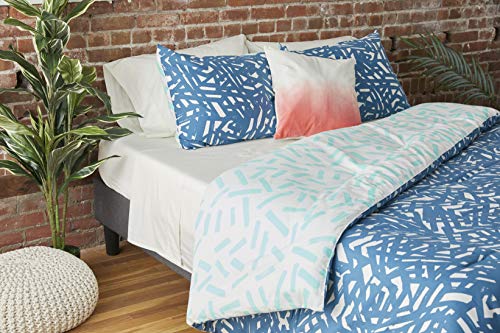 Refinery29 | Lane Bedding Collection | Modern Reversible Luxury Ultra Soft Cotton Comforter, All Season Premium 4 Piece Set, Design for Home Hotel Decor (King, Blue)