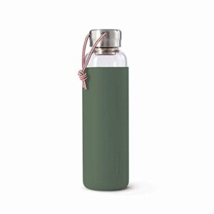 black+blum leak-proof, lightweight travel protective sleeve glass water bottle, 600ml/ 20fl oz, olive