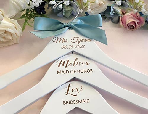 Personalized Bridesmaid Hangers Personalized Name Bride Hanger For Wedding Dress Wedding Favors Bridal Shower Gifts for Bride and Groom Hangers (White(White)