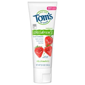 tom's of maine natural kid's fluoride toothpaste, silly strawberry, 5.1 oz. (back in original formula)