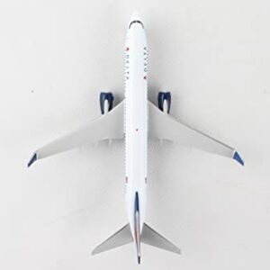 Daron Postage Stamp Delta Airlines Boeing 737-800 1/300 Scale PS5815-3