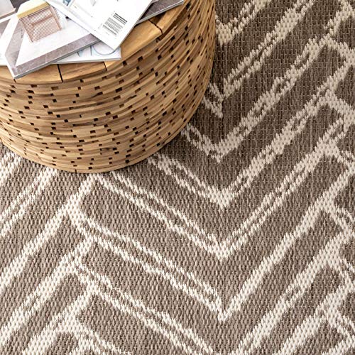 nuLOOM Macklin Herringbone Indoor/Outdoor Area Rug, 5' 3" x 7' 6", Brown