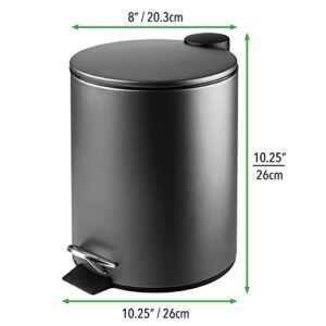 mDesign Metal 1.3 Gallon/5 Liter Round Step Trash Wastebasket, Garbage Container Bin with Lid for Bathroom, Powder Room, Bedroom, Kitchen, Craft Room, Office - Removable Liner Bucket - Black