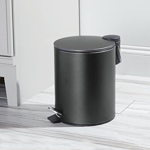 mDesign Metal 1.3 Gallon/5 Liter Round Step Trash Wastebasket, Garbage Container Bin with Lid for Bathroom, Powder Room, Bedroom, Kitchen, Craft Room, Office - Removable Liner Bucket - Black