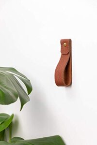 keyaiira - medium brown leather wall hook, wall hanging strap towel hook for wall leather loop strap for scarf storage boat paddle holder minimal towel bar rack storage