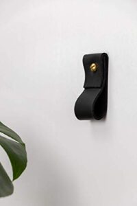 keyaiira - small black leather wall hook, wall hanging strap towel hook for wall leather loop strap for scarf storage boat paddle holder minimal towel bar rack storage