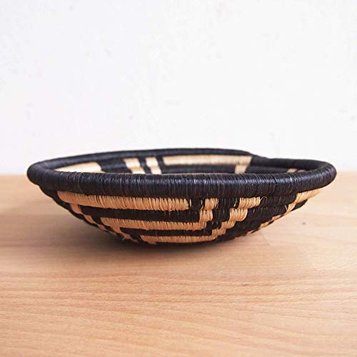 Small African Basket- Musoma/Rwanda Basket/Woven Bowl/Sisal & Sweetgrass Basket/Black, Tan