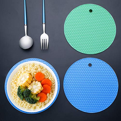 Disino Silicone Trivet Mats, Heat Resistant Potholder Thick Hot Pads for Kitchen Counter, Durable Non-Slip Jar Opener (Blue and Green, Set of 2)