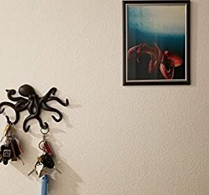 ChasBete Coat Hooks Wall Mounted Key Holder, Retro Octopus Towel Hooks for Bathrooms, Heavy Duty Wall Hooks Decorative- 2Pcs