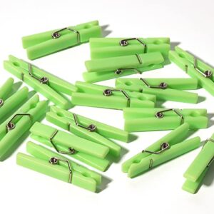 60 baby shower clothespin games (green)