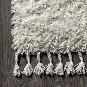 JONATHAN Y MCR100A-5 Mercer Shag Plush Tassel Indoor Area-Rug Bohemian Modern Contemporary Solid Easy-Cleaning Bedroom Kitchen Living Room, 5 X 8, White with Tassel