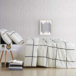 Truly Soft Everyday Kurt Black and White Stripe Comforter, Full/Queen, Windowpane, Kurt Windowpane