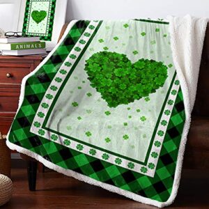 Green Shamrock Leaves Love Heart Sherpa Flannel Throw Blankets Thick Reversible Plush Fleece Blanket for Bed Couch Sofa Decor Irish Saint Patrick's Day Ultra Soft Comfy Warm Fuzzy TV Blanket 39x49in