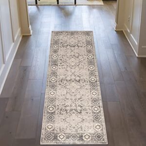 superior ornate giovanna runner rug, 2' 7" x 8', light grey