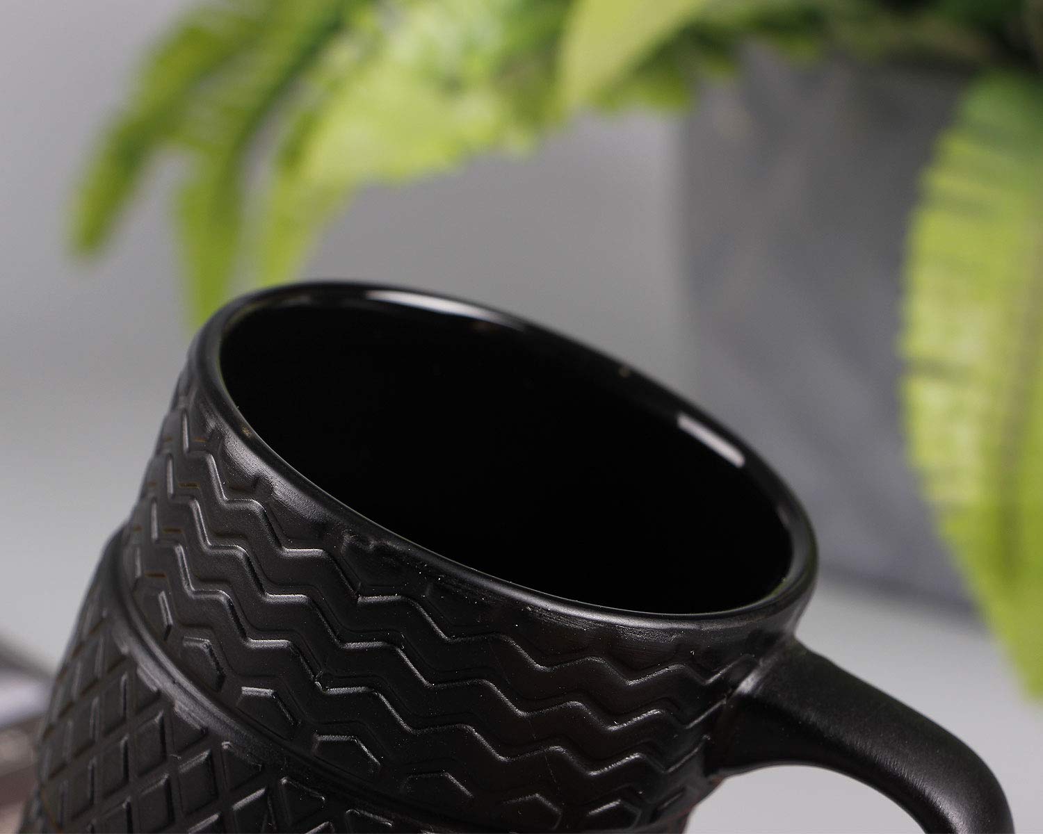 VanEnjoy 3D Cool Black Tyre Tire Shaped Frosted Ceramic Mug Large Coffee Tea Cup Unique Gifts Car Fans 14 oz(400ml)