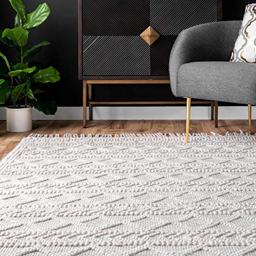 nuLOOM Tabatha Tassel Wool Area Rug, 7' 6" x 9' 6", Cream