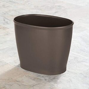 mDesign Plastic Oval Small 2.25 Gallon/8.5 Liter Trash Can Wastebasket, Garbage Container Bin for Bathroom, Kitchen, Office, Dorm - Holds Waste, Refuse, Recycling, Hyde Collection, Dark Brown