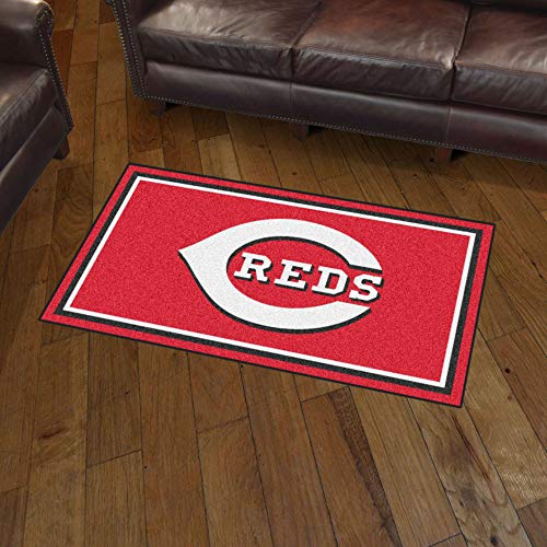 FANMATS MLB Cincinnati Reds 3 Ft. x 5 Ft. Area RUG3 Ft. x 5 Ft. Area Rug, Red, 3' x 5' (19801)