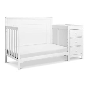 Carter's by DaVinci Dakota 4-in-1 Crib and Changer Combo in White