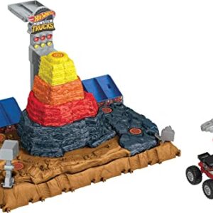 Hot Wheels Arena Smashers Bone Shaker Ultimate Crush Yard Playset, Exclusive 1:64 Scale Bone Shaker Toy Truck & 3 Crushable Cars