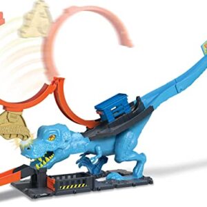 Hot Wheels City Track Set with 1 Toy Car, Race Through A Giant Loop to Defeat A Big Dinosaur, T-Rex Loop Stunt and Race Playset