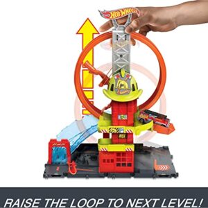 Hot Wheels Toy Car Track Set City Super Loop Fire Station & 1:64 Scale Firetruck, Connects to Other Sets