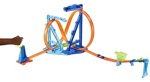 Hot Wheels Toy Car Track Set Infinity Loop Kit, 2 Stunt Set-Ups, Connects to Other Sets, Includes 1:64 Scale Car