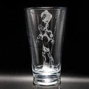 jade engraved pint beer glass | inspired by the mk tournament fighting game | great video gamer gift idea!