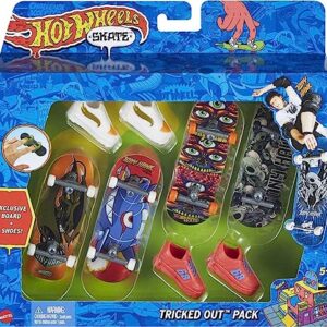 Hot Wheels Skate Tricked Out Pack, 4 Tony Hawk-Themed Fingerboards & 2 Pairs of Skate Shoes, Includes 1 Exclusive Set (Styles May Vary)