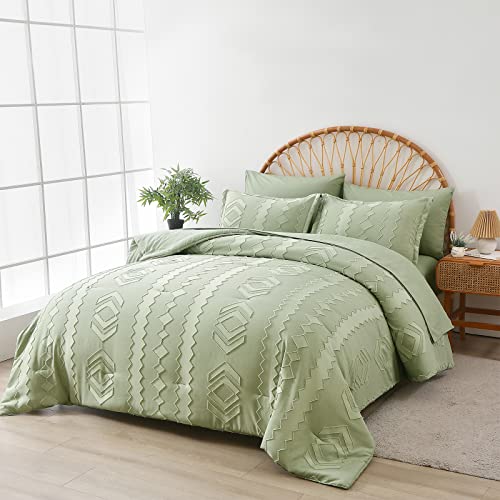 WURUIBO King Size Comforter Set,7 Piece Bed in a Bag Green Tufted Comforter and Sheet Set,Soft Microfiber Boho Bedding Comforter Set for All Season(Green,King)